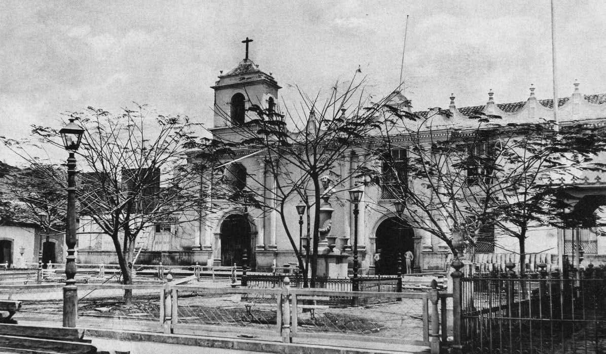Fotografía histórica de la Iglesia La Merced