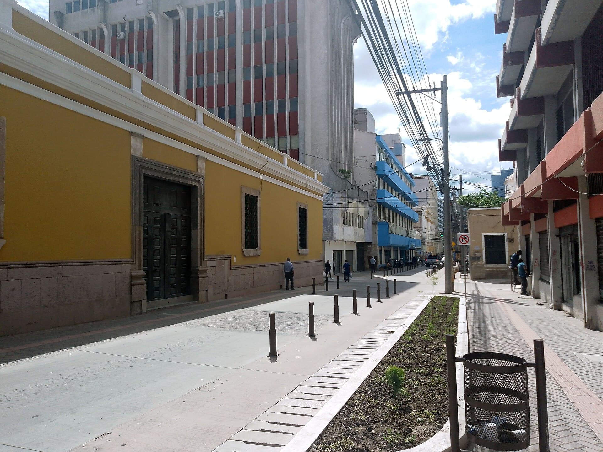 Calle del centro histórico de Tegucigalpa